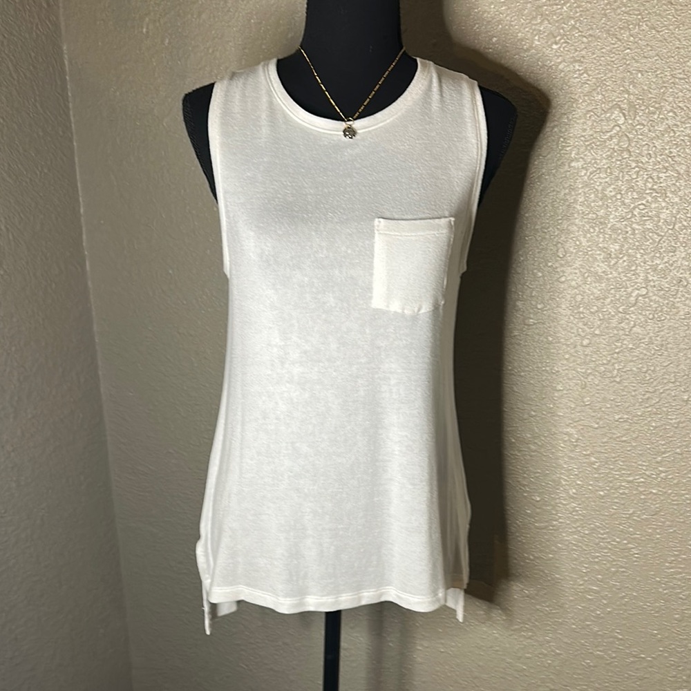A NEW DAY Chic Knit Sleeveless Top with Pocket